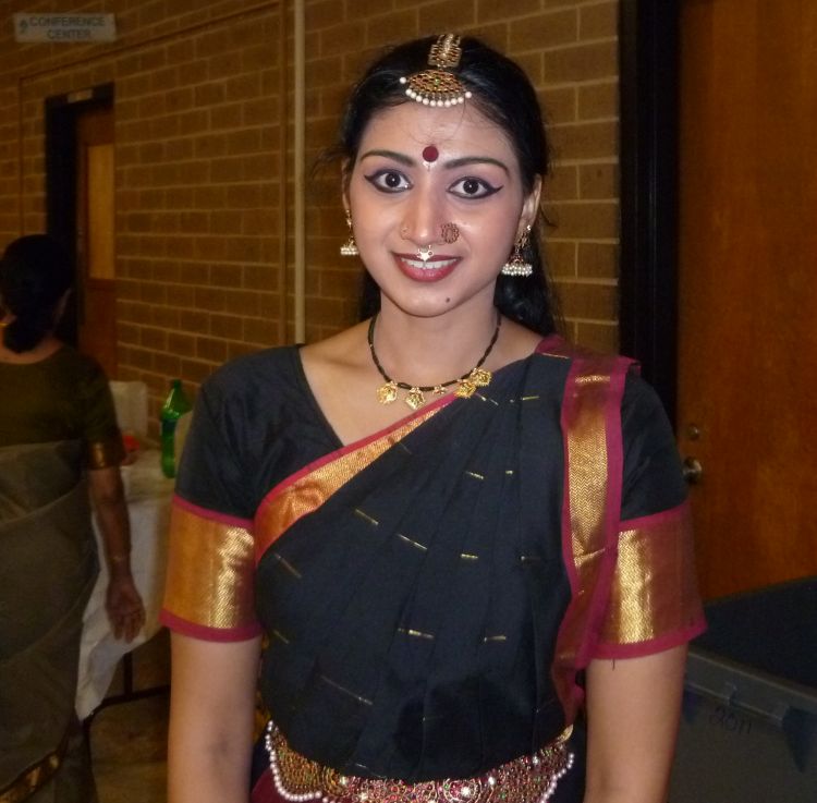 Talented Tamil Dancer