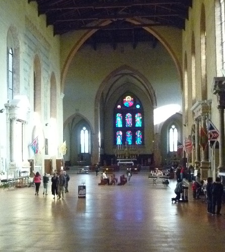 Interior of San Domenico Basilica