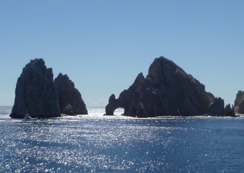 the sea arch of Cabo San Lucas in the late afternoon