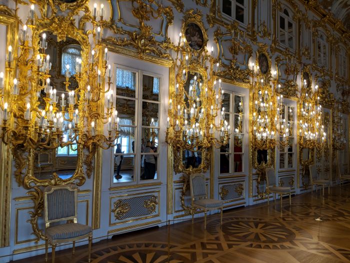 Peterhof ballroom