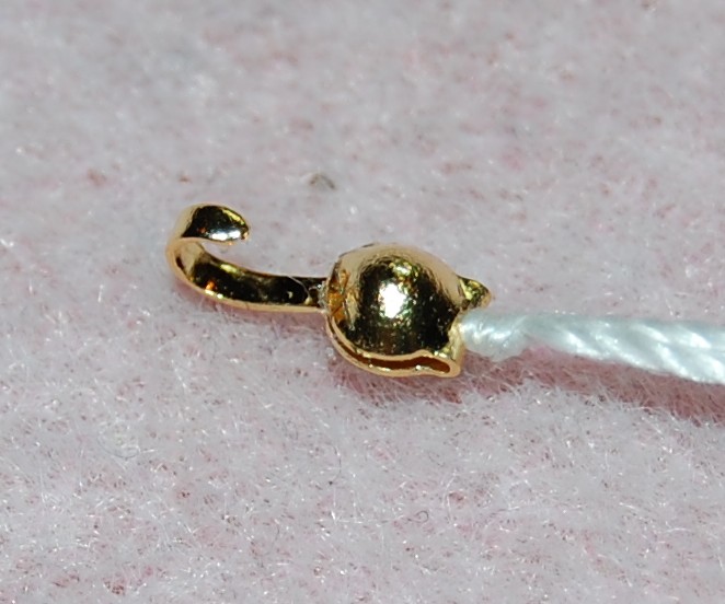 Pearl Necklace Clamshell tip
